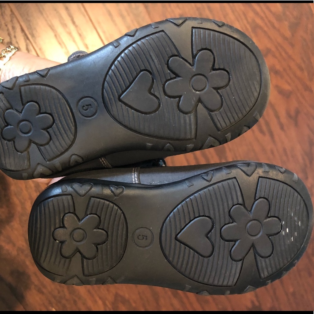 Rachel Shoes - Picture 3 of 5